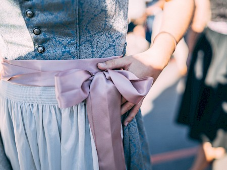 How To Dress For Oktoberfest: Everything You Need To Know For Your ...