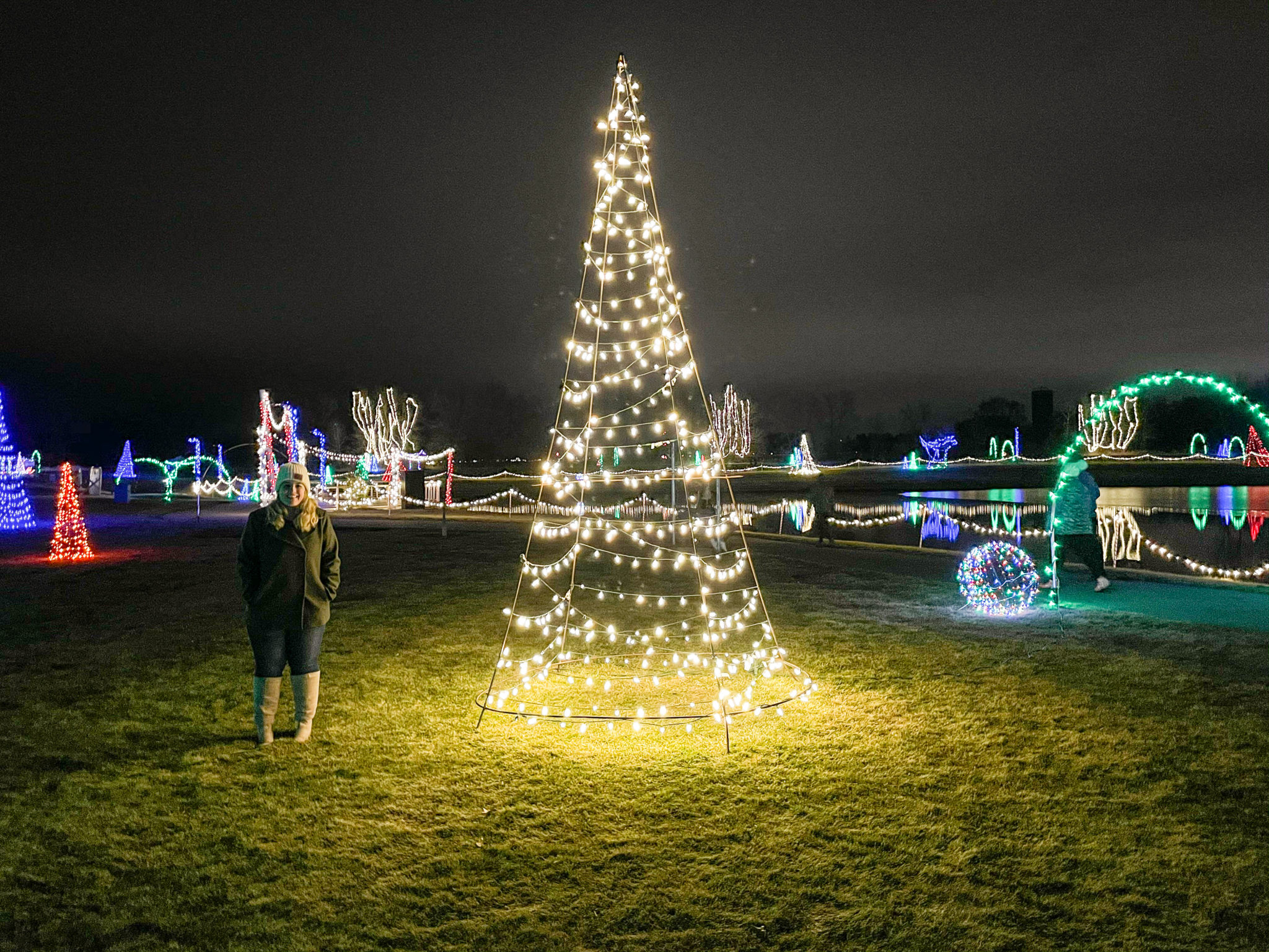 Guide to Christmas in St. Cloud, Minnesota · DRAVEL
